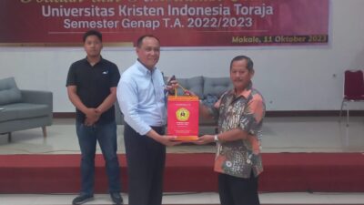 Victor Jadi Pembicara Pembekalan Alumni UKI Toraja, Ini yang Dipaparkan