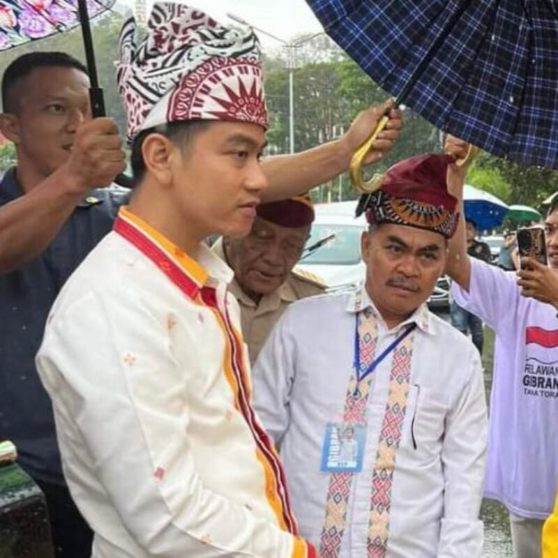 Gibran Terpukau Budaya Toraja, Zadrak Titip Pariwisata