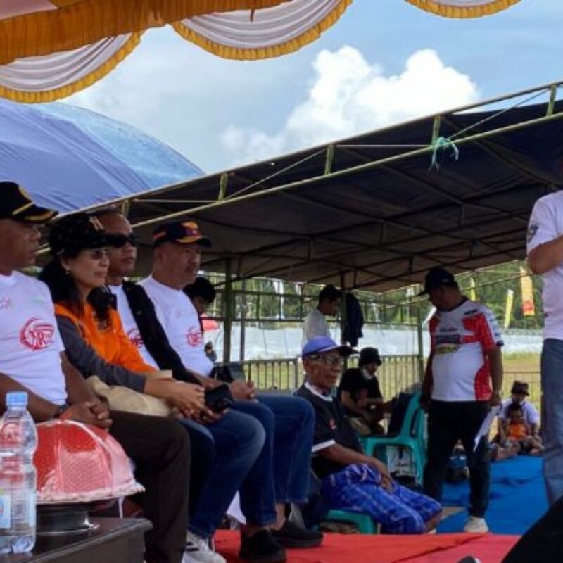 Buka Lakipadada Open Road Race,  Wakil Bupati Tana Toraja Zadrak Tombeg Berharap Jadi Sport Tourism