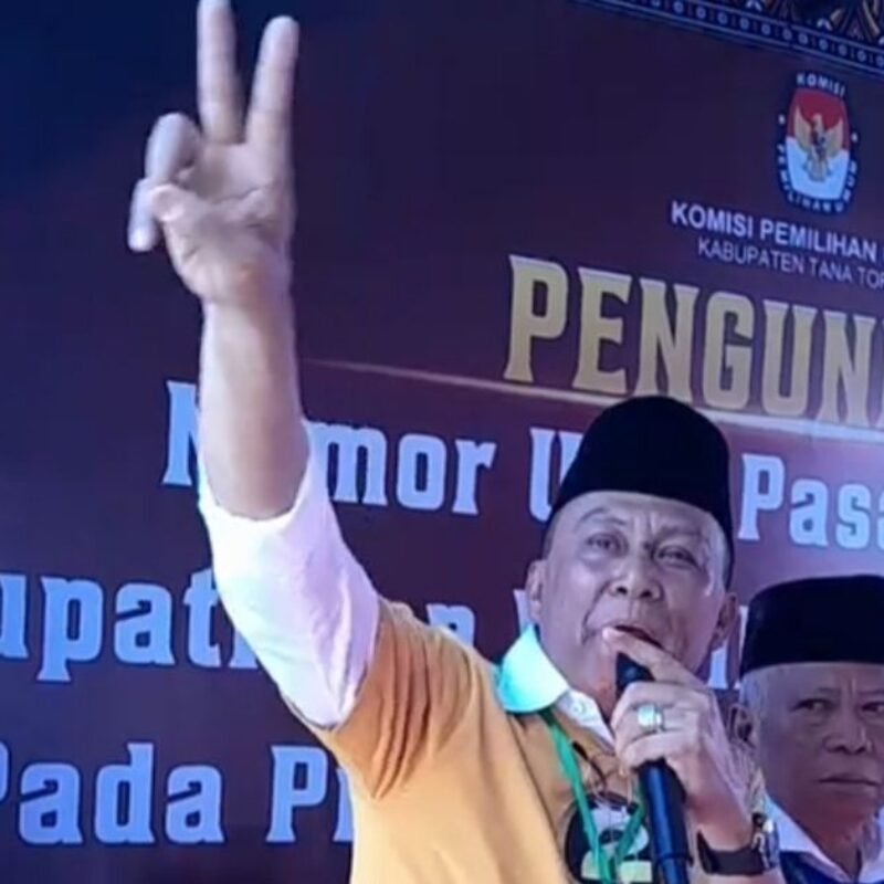 Victor Sebut Angka 2 Simbol Kemenangan