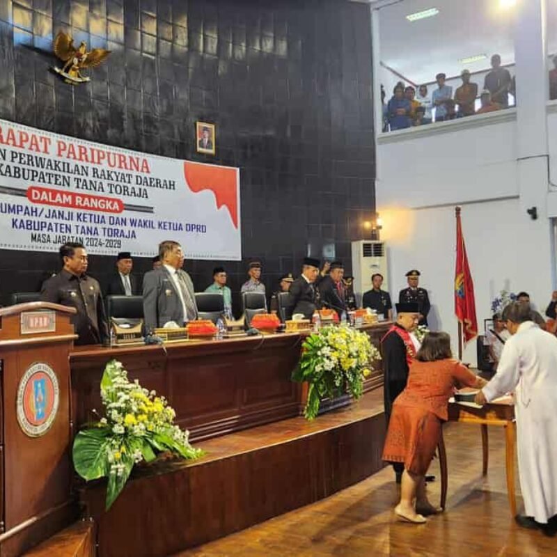 Dilantik Jadi Ketua DPRD, Kendek Rante Sentil  Dewan Lelet