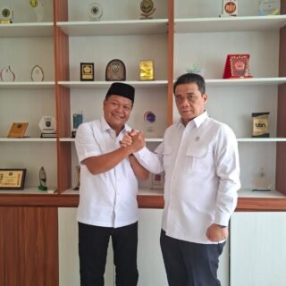Pertemuan Welem dengan Wamendes PDT, Krisis Listrik dan  Internet Segera Teratasi