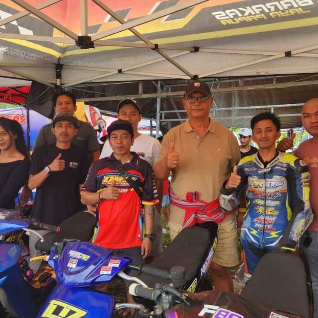 Joki  ‘ Bos’ Manggala Trans  Semangati Tim Road Race DMS – Manggala