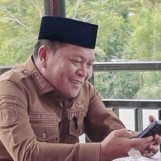 Prestasi Di Usia Emas, Welem Ingin Jadi Bupati Saat Umur 50 Tahun Terwujud