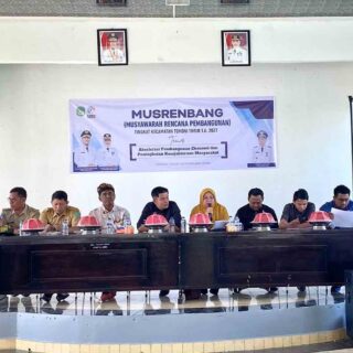 Hadiri Musrenbang RKPD 2027 Tomoni Timur Legislator Janjikan Dana Aspirasi
