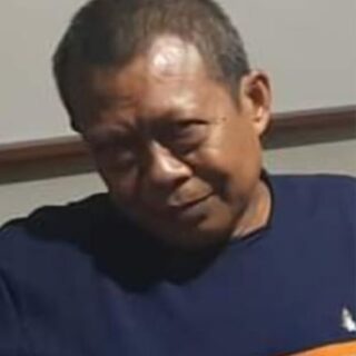 Sang Penjaga Api Ideologi: Catatan Kerinduan untuk Guru Kami,  Junus Pakanan