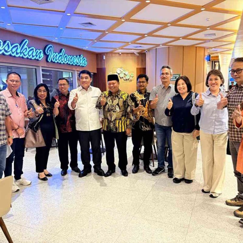 Amazing Mamasa di Bulan Mamase, Bupati Welem – Ketua PMTI Bertemu