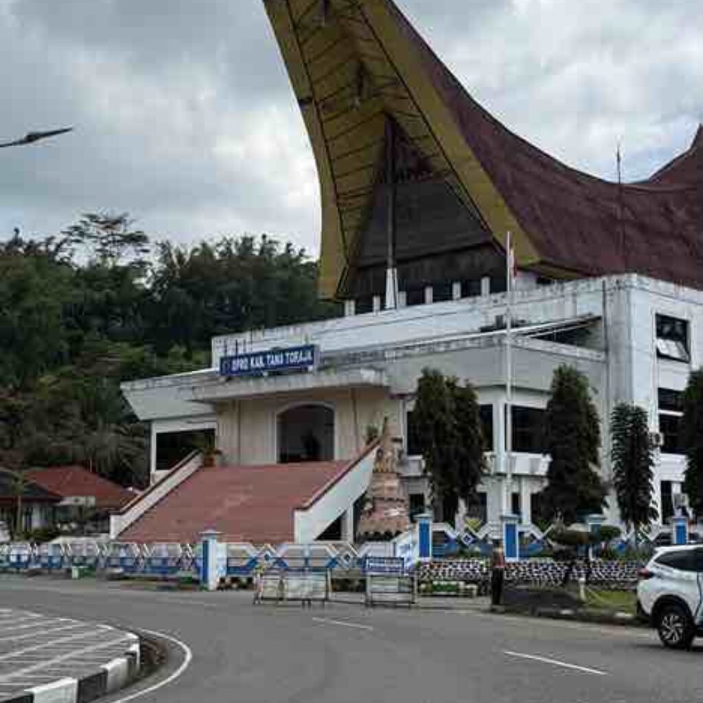 Soal Polemik SMP Bonggakaradeng: DPRD Tana Toraja Bakal RDP dan Soroti Kejelasan Sanksi Kepsek