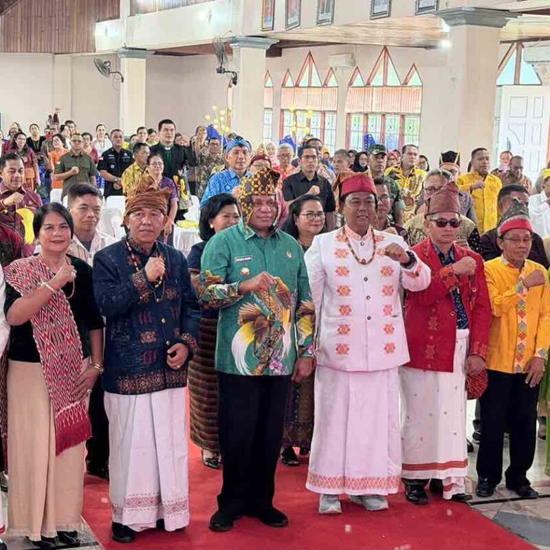Pengurus IKT Papua Dikukuhkan , Zet Saalino Dapat Pujian Luar Biasa dari Gubernur